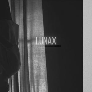LUNAX