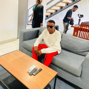 Ndekha (feat. Jay Ecient)