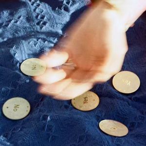 硬币朝上的概率