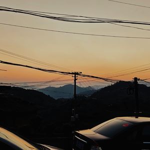 拧巴的我冷落你却伤了自己