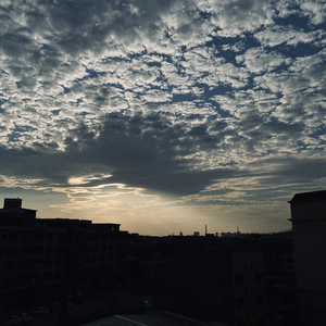 轻享午后逸光 .wav