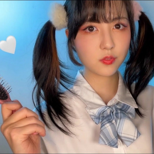 Applying Wax For Baby Hairs