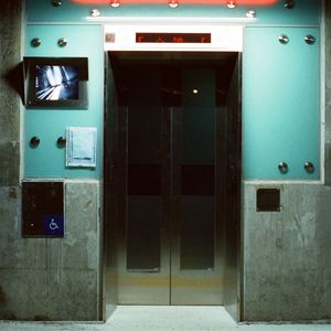 微妙的电梯心情