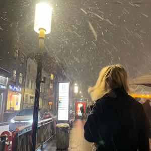 《我的心是漏雨的屋檐》