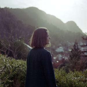 Med sorg og salte tårer