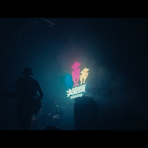 寂静的夜，他去寻找他的魂（live）