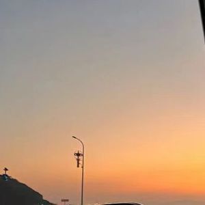 终于你我的爱埋葬在哭泣的站台