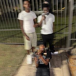 Duck'n Wreck (feat. Dos)