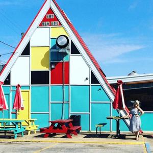 Ohhhh Hold Me Now.....