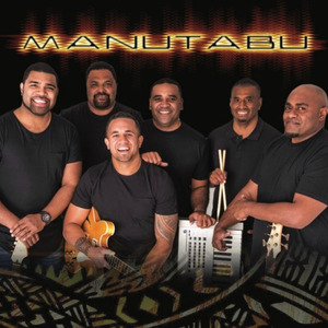 Domoni Au (feat. Simi Rova)