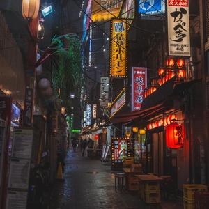 Morning Stroll in Kagurazaka （神楽坂の朝の散歩）