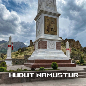 Hudut Namustur
