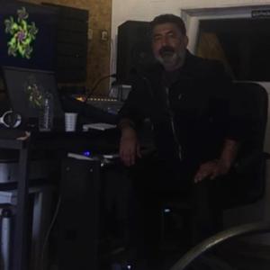 Seni Ayakta Alkışlıyorum