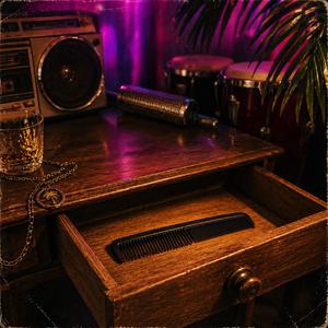 Quedo tu peine en el cajon