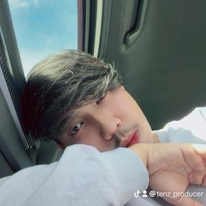 TenZ (Million Miles SexyBass.mp3) (Radio Edit)