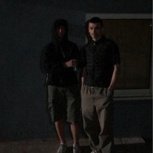 KNOCK KNOCK (feat. LFK Mpostou)