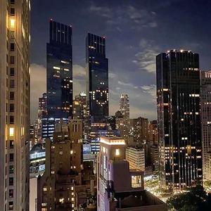 崎玉尤尤葉 / 崎玉尤尤葉-Əöğş（崎玉尤尤葉 remix）