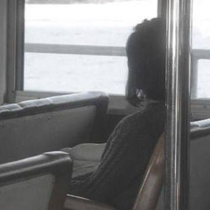 幸せではない (greyrock)