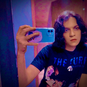 Saturno Es un Gato Que Quiero Mucho