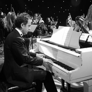 İlahiler (Arrangement by Murat Akçay) (feat. Constantin Moscovici - Pan Flute - ) & ( Moldovan Symphony Orchestra)