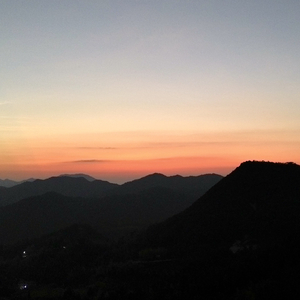 千字文 其三（墨悲丝染）