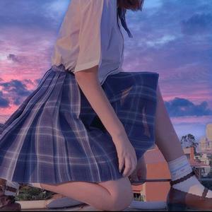 蓝