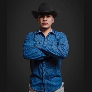 No Le Hago Falta (feat. Jesús Orpineda) (En vivo)