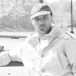 Stay Single (feat. Mark Coles)