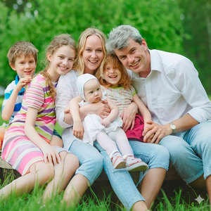 Земная женщина