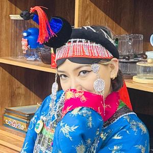 Uglee shaazgai (Khatan Khuur)