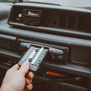 恋爱天才烦恼（纯音乐）