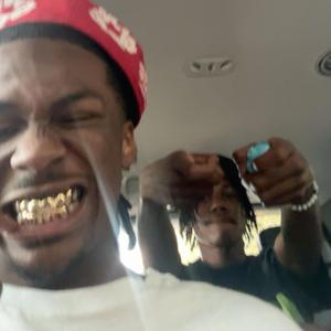 Solo (feat. Dueceeee)