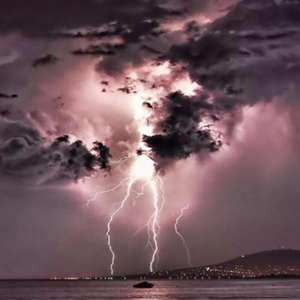 「Free Beat」“雨下整夜”