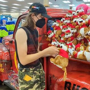 Bucees (Single)