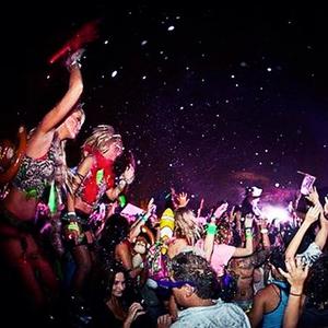 jumpinthecrowd