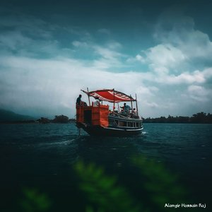 ঋতু চক্র ঘুরছে, জীবনও ঘুরছে