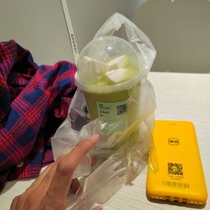 花瓣飘来的方向