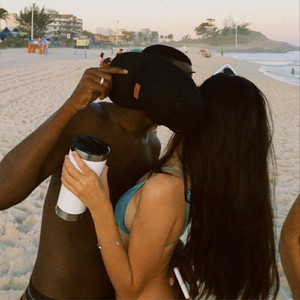 PRAISE JAH IN THE RIO - FUNK RJ