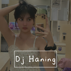 Harusnya Kau Pilih Aku