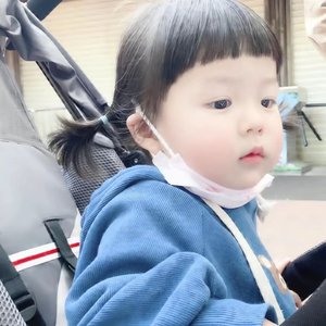 你的眼睛像星星