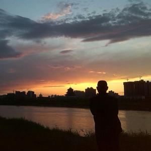 这只是一个简单故事