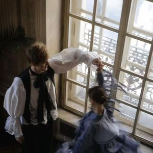 《新世纪雨幕下的弦音静语》