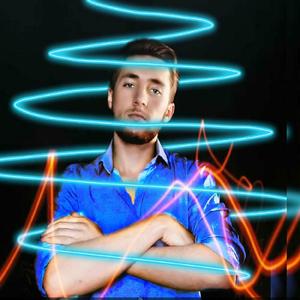 Желтый одуванчик