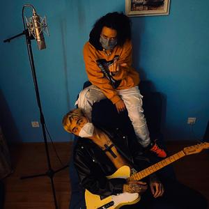 穿过黎明我会看见你的笑容