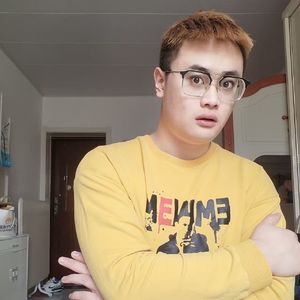 Kanye和Drake怀了Rapeter的孩子