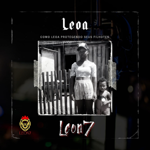 Leoa (Como Leoa Protegendo Seus Filhotes)