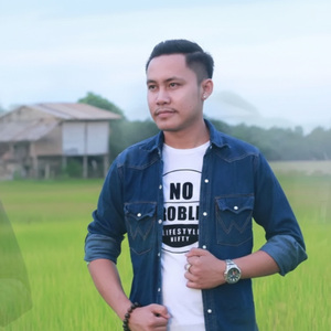 ອ້າຍຄອງແຕ່ນ້ອງລືມ (อ้ายคองแต่น้องลึม) (Original เพลงต้นฉบับ)