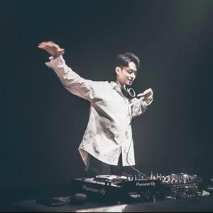 SKY HIGH Vs Morro Den De Final(Mashup AH.z1）