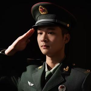 我的青春有穿军装的样子
