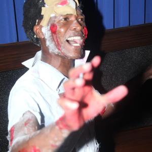 Poeta Ndalila-Aquela Zungueira é Minha Mãe